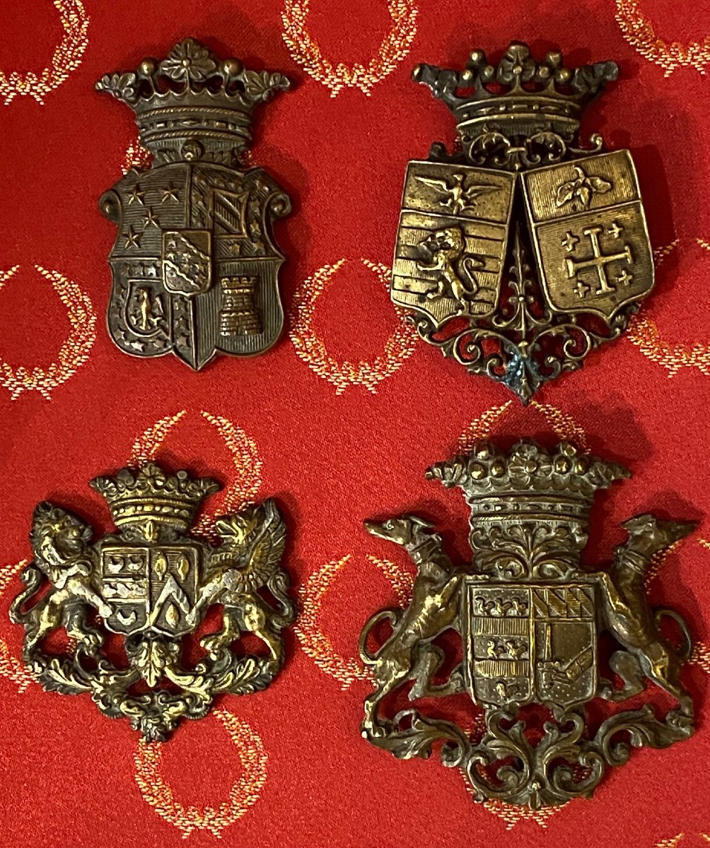 Lot de 4 plaques Héraldique de Famille Aristocratique Française - à identifier - XIX siècle
