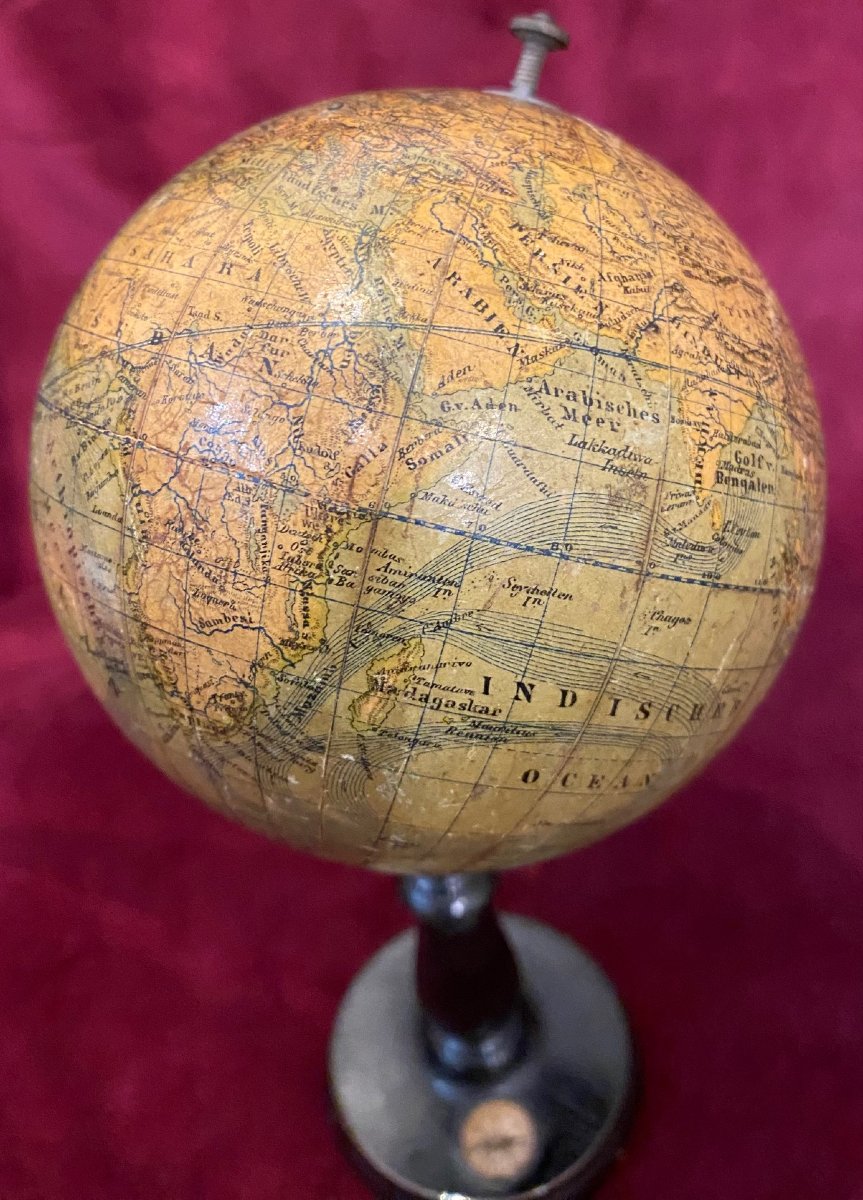 Globe Terrestre de Ludwig Julius HEYMANN - Berlin -   Ø 10 cm - circa 1880-photo-1