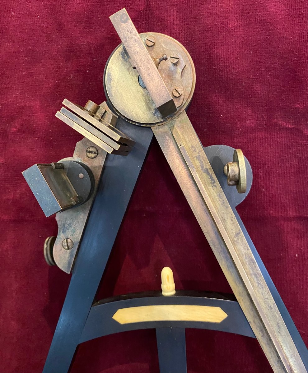 Octant Signed "auguste Roux," Son Of Joseph II Roux, Royal Hydrographer—late 18th Century -photo-1