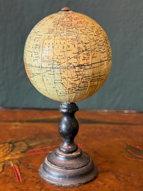 Globe By L.n. & K. – Paris – ø 7 Cm – Circa 1904/1924-photo-2