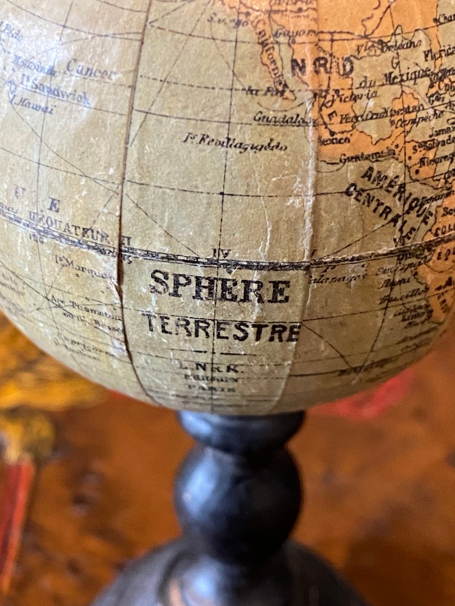 Globe By L.n. & K. – Paris – ø 7 Cm – Circa 1904/1924-photo-1