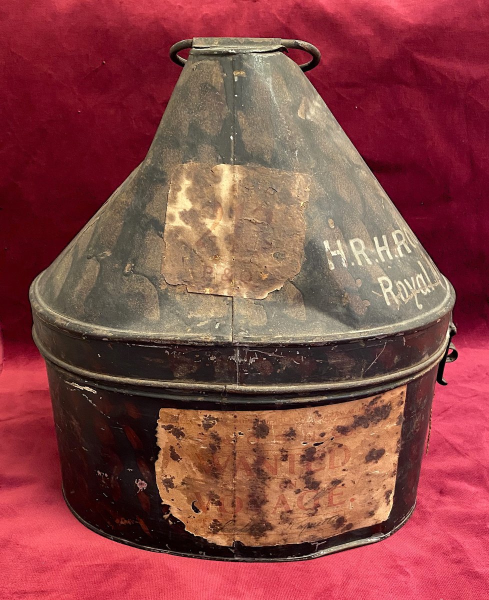 Royal Artillery Officer's Helmet -photo-3