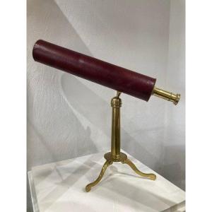 Télescope à Réflexion en bronze et laiton, corps gainé de Cuir rouge - XVIII Siècle