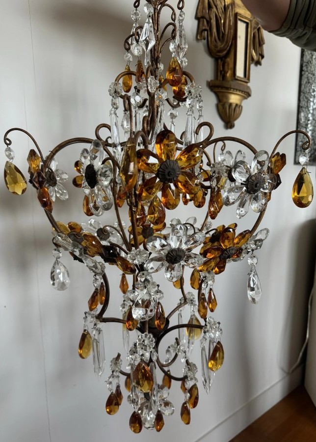 Petit lustre à fleurs et pampilles de cristal-photo-3