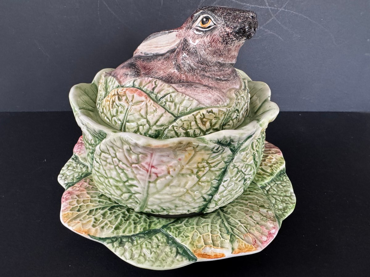 Animal-themed Cabbage-shaped Soup Tureen Made Of Glazed Earthenware