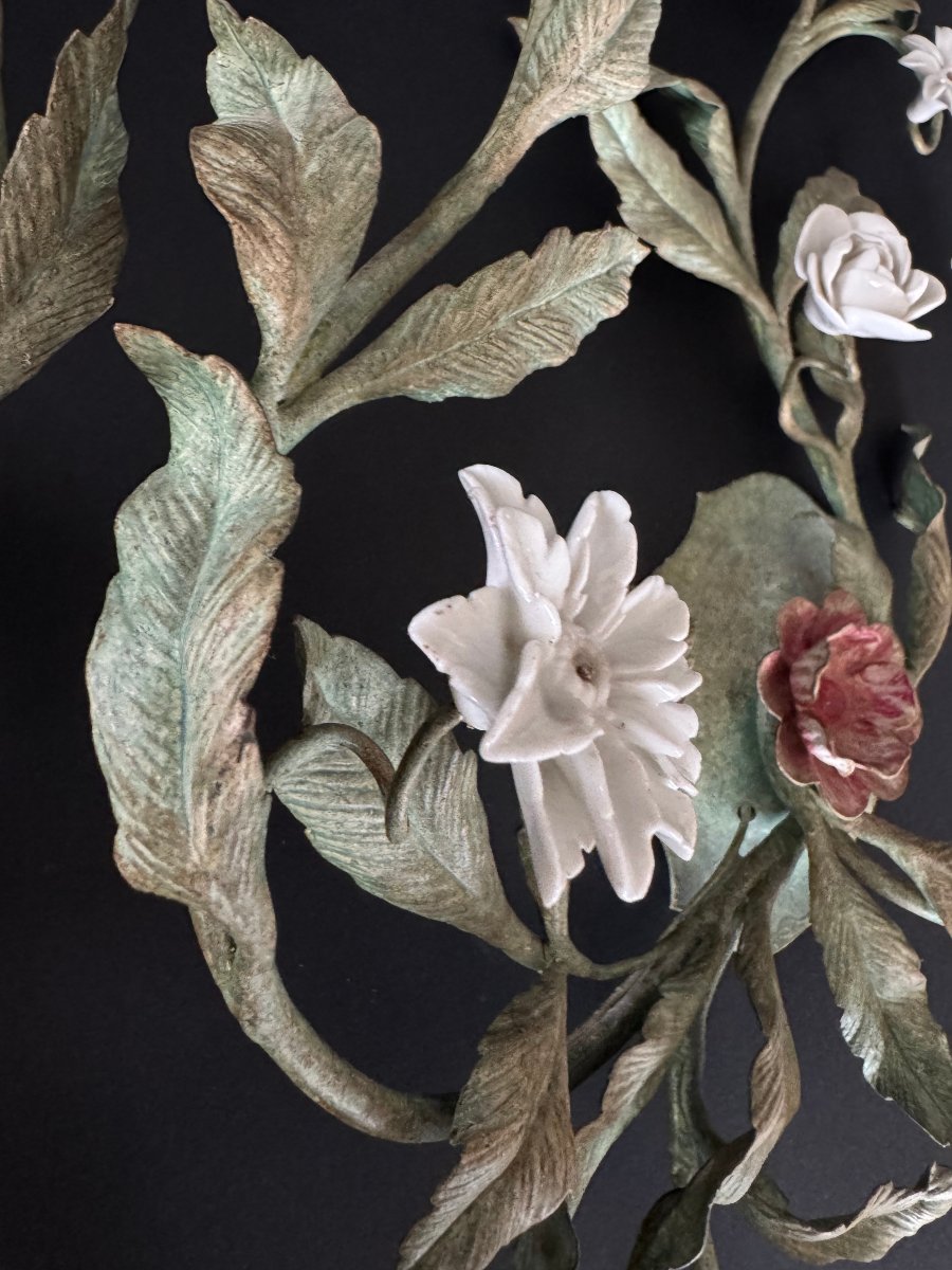 Pair Of Floral Wall Sconces Made Of Painted Sheet Metal And Porcelain-photo-7
