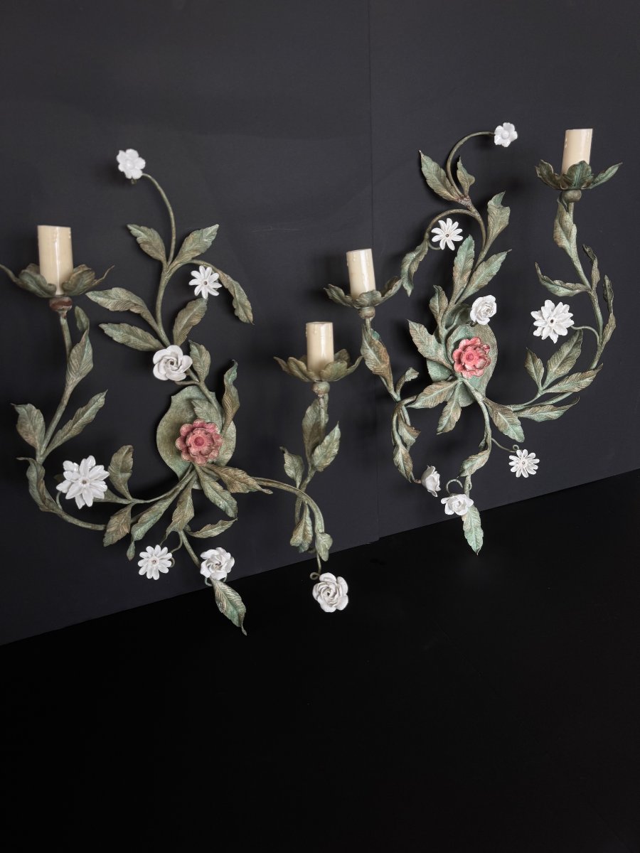 Pair Of Floral Wall Sconces Made Of Painted Sheet Metal And Porcelain