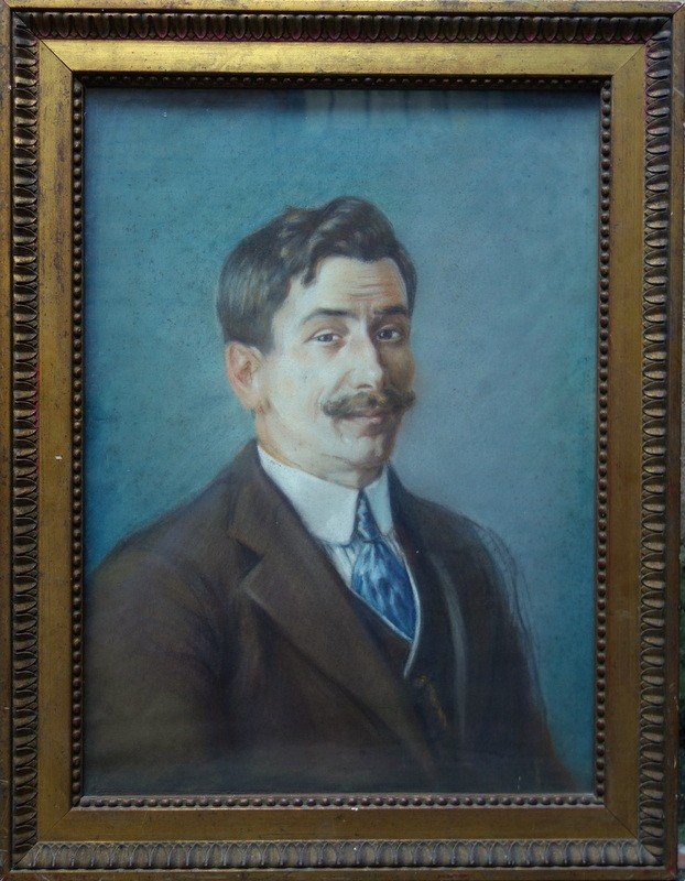 "the Mustachu" Pastel By Valles (?)...1925