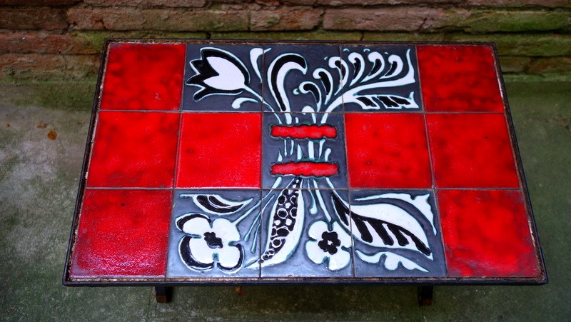Coffee Table 1970-photo-4