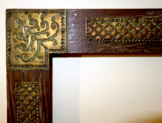 Petit "CADRE ART NOUVEAU" en Chéne et Laiton vers 1910/20-photo-3