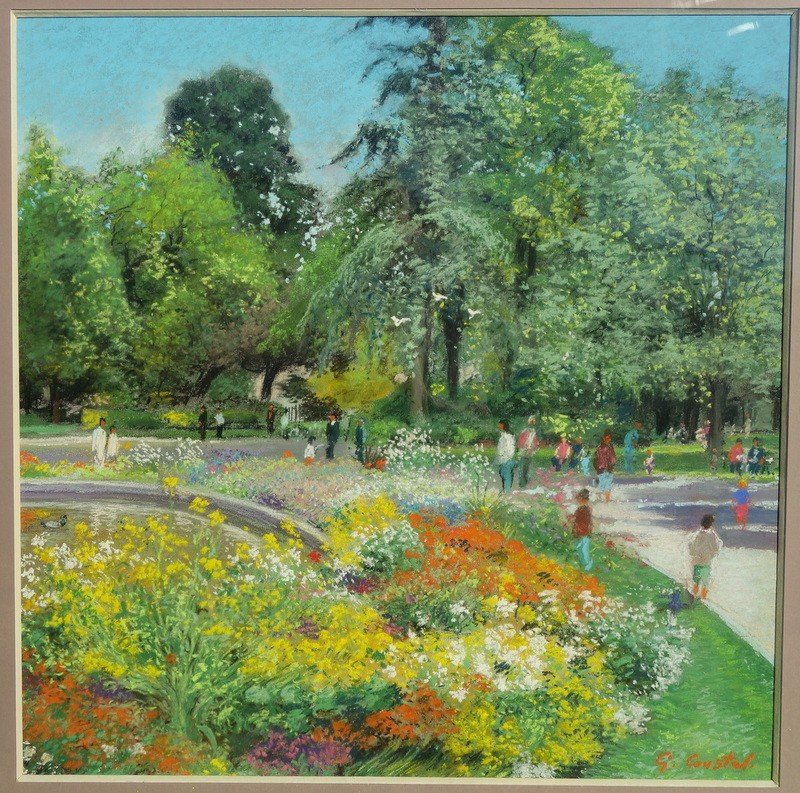 "great Round Garden" By Gérard Coustal...toulouse-photo-2