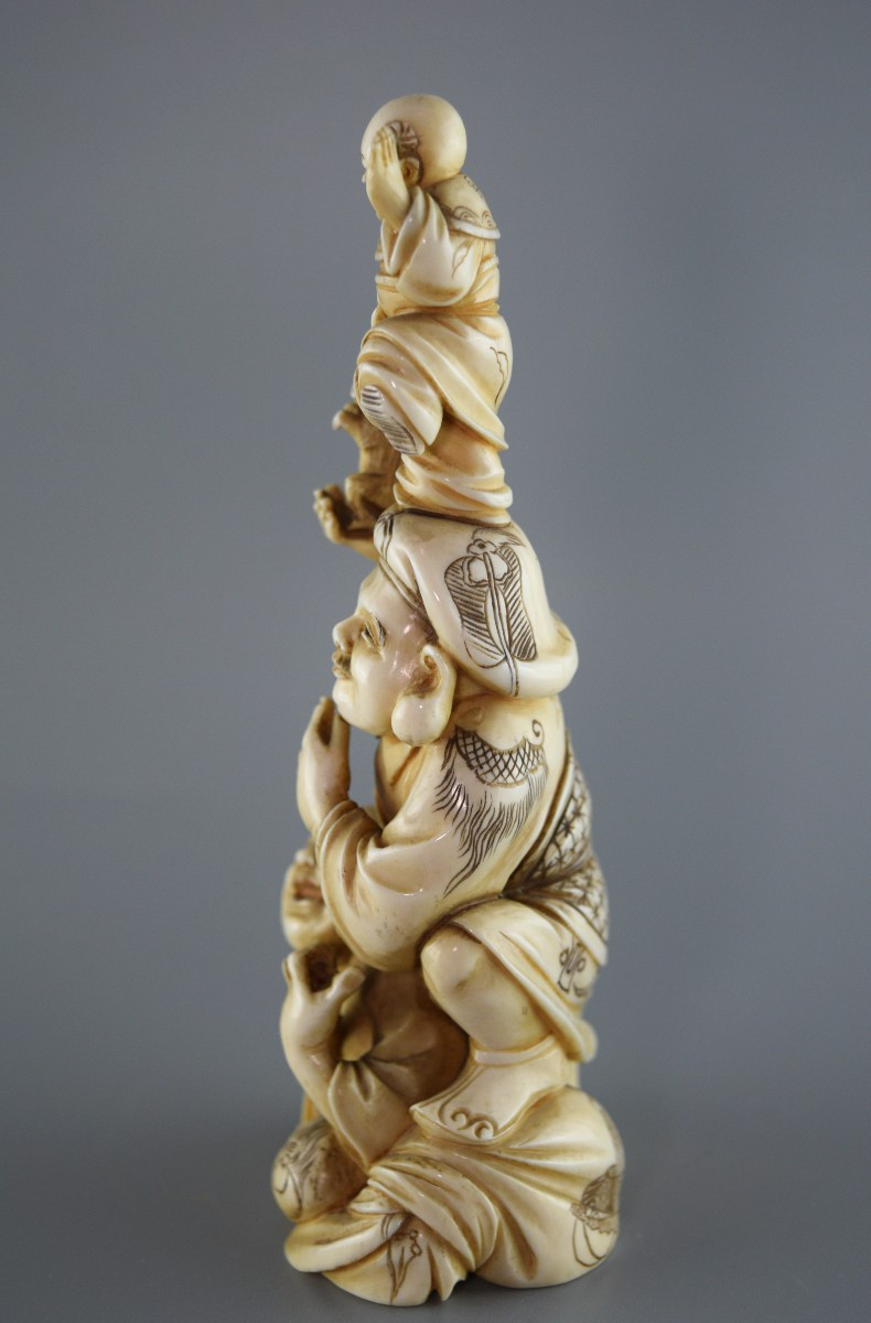 Élégante Sculpture Orientale en Ivoire-photo-3