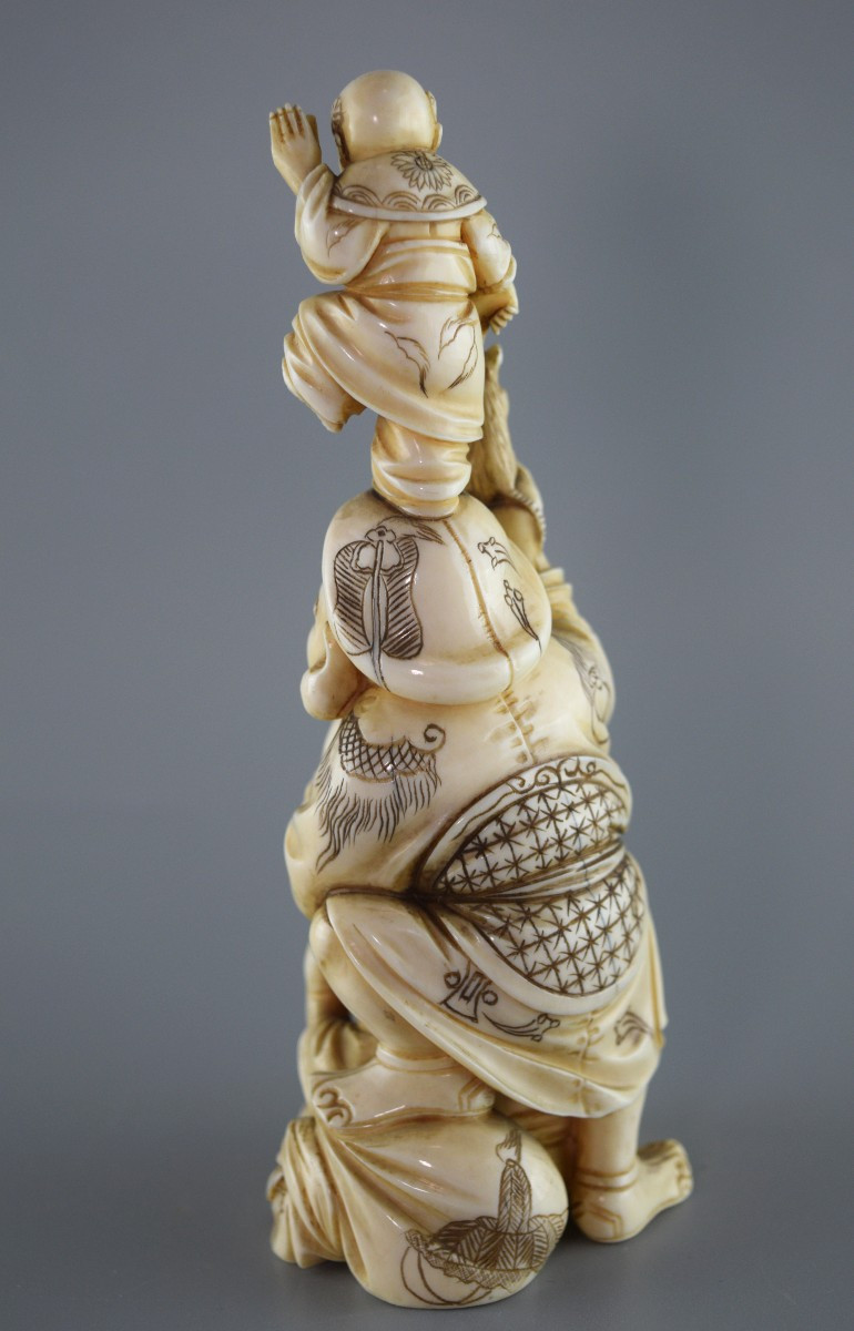 Élégante Sculpture Orientale en Ivoire-photo-4