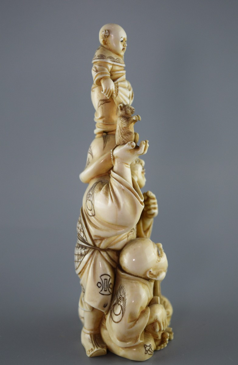 Élégante Sculpture Orientale en Ivoire-photo-3