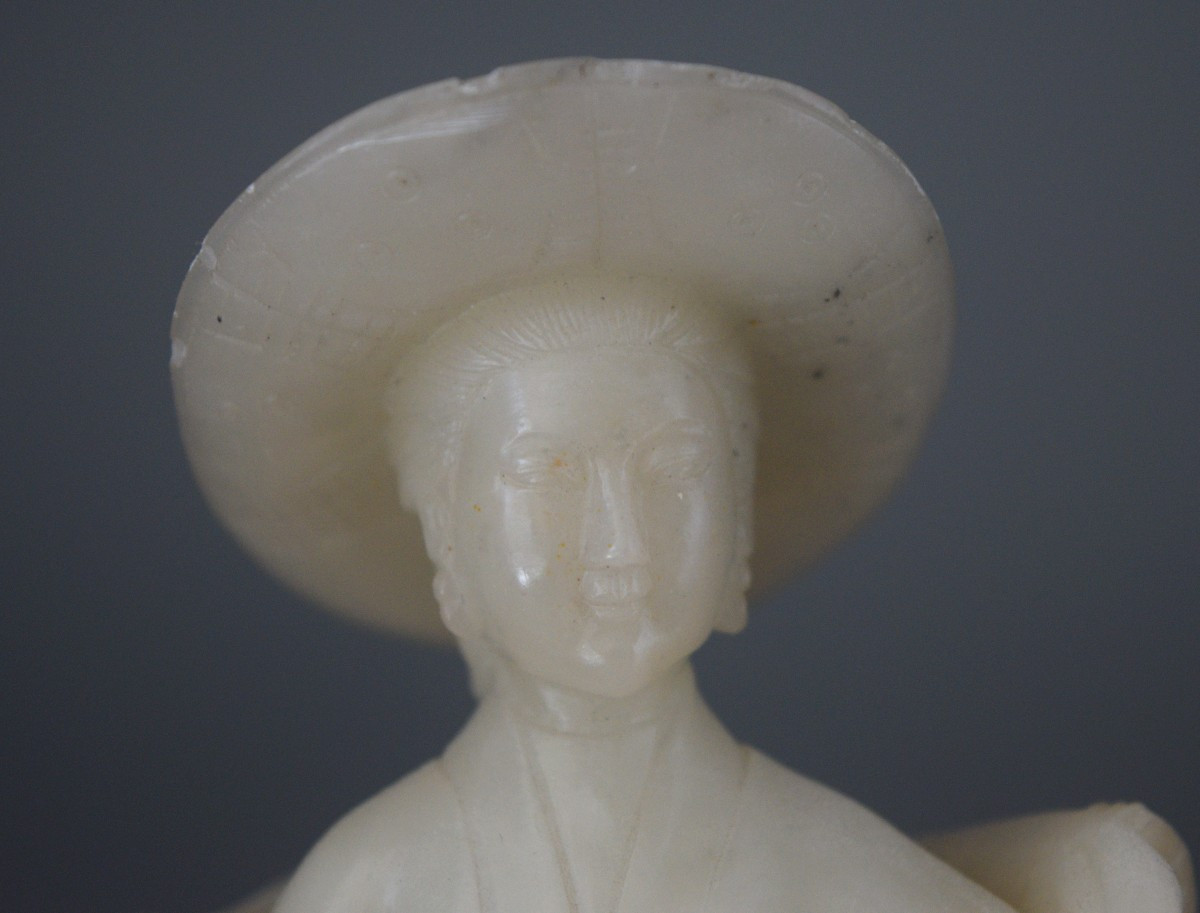 Élégante Sculpture Chinoise en Stéatite – La Dame et sa Servante (Vers 1950)-photo-1