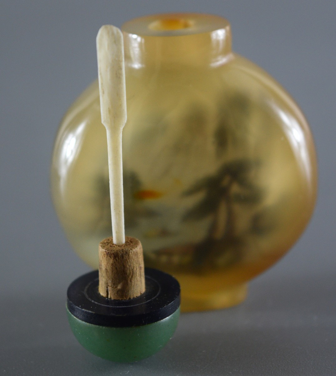 Flacon à tabac en agate, orné d’une peinture intérieure minutieuse-photo-5