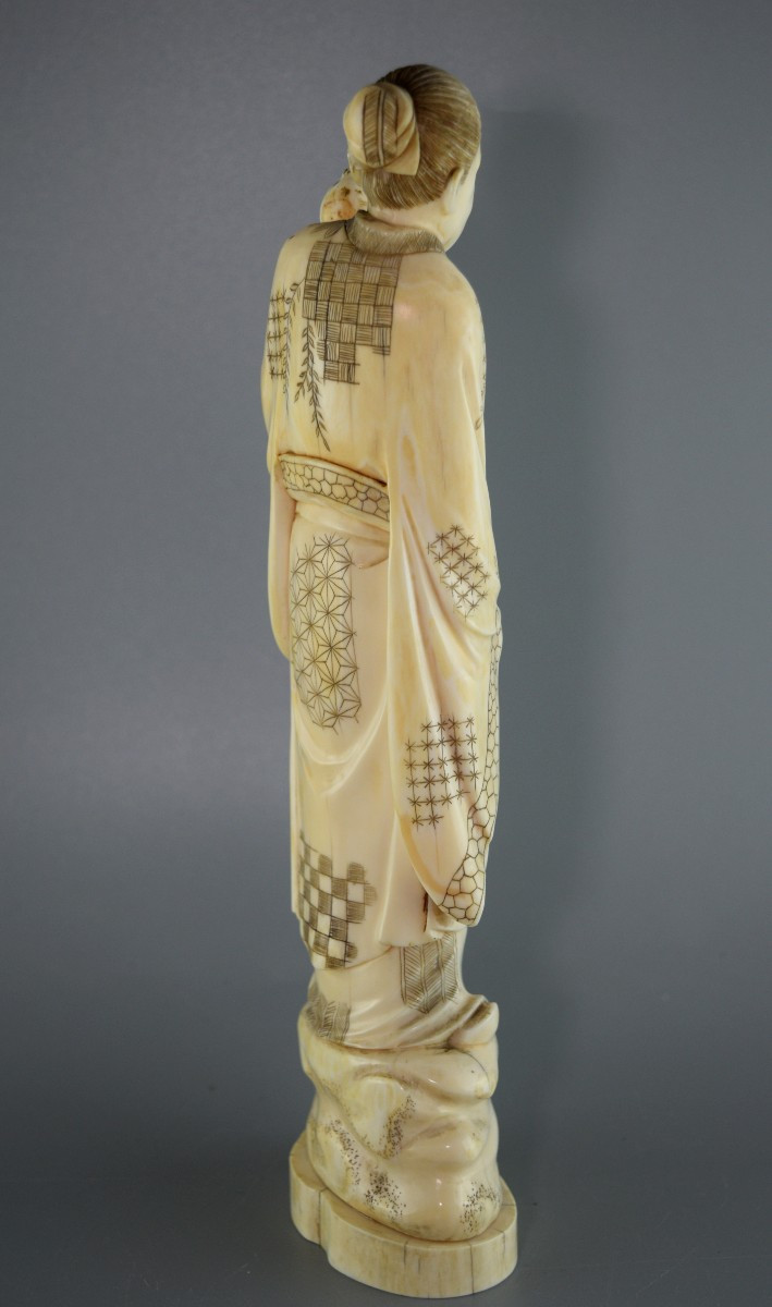 Japanese Okimono Made Of Walrus Ivory-photo-2