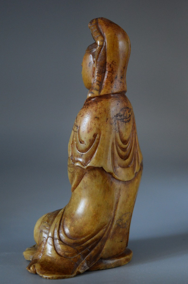 Guanyin Sculpture In Soapstone-photo-4