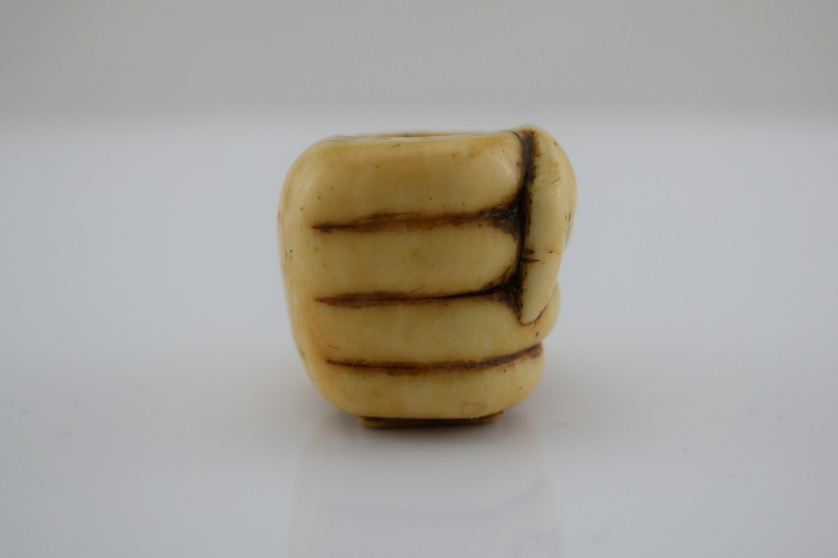 Hand-carved Ivory Netsuke-photo-2