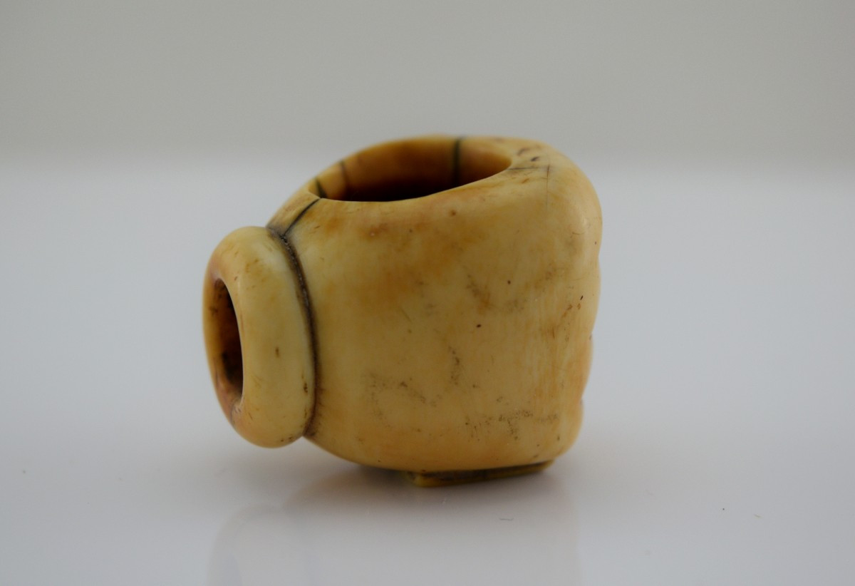 Hand-carved Ivory Netsuke-photo-4