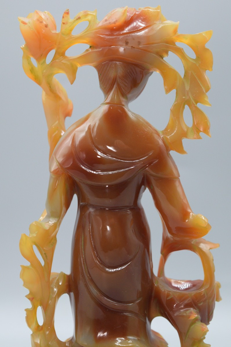 Magnificent Carved Agate Statuette Of A Woman With Flowers-photo-3