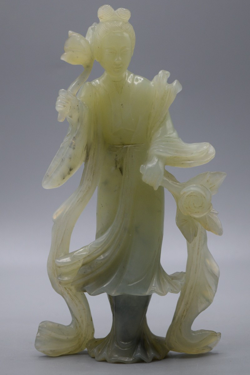 Statue Of Lady With Flower In Jade From XIuyan, C. 1950