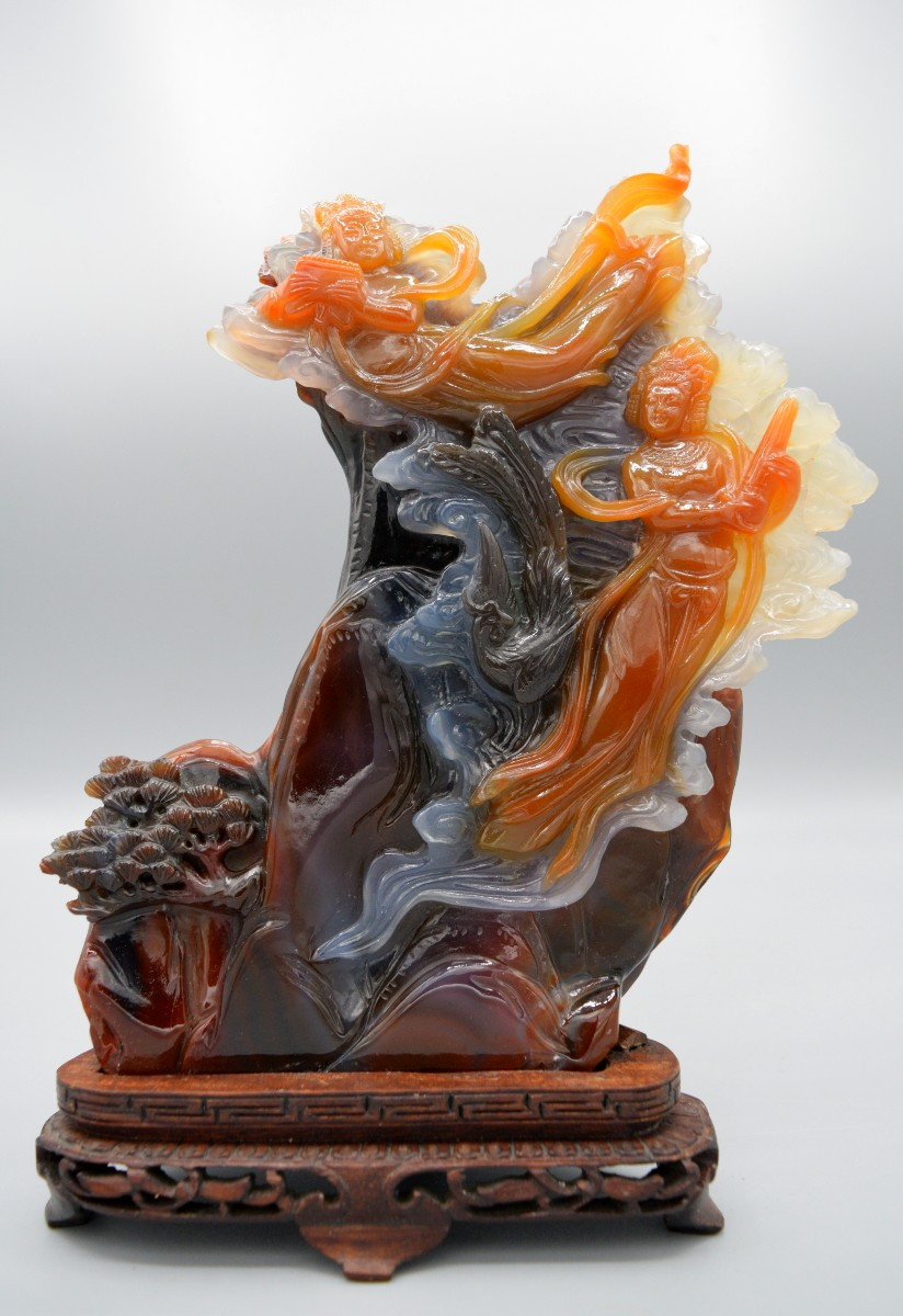 Polychrome Agate Statue On A Sculpted Base
