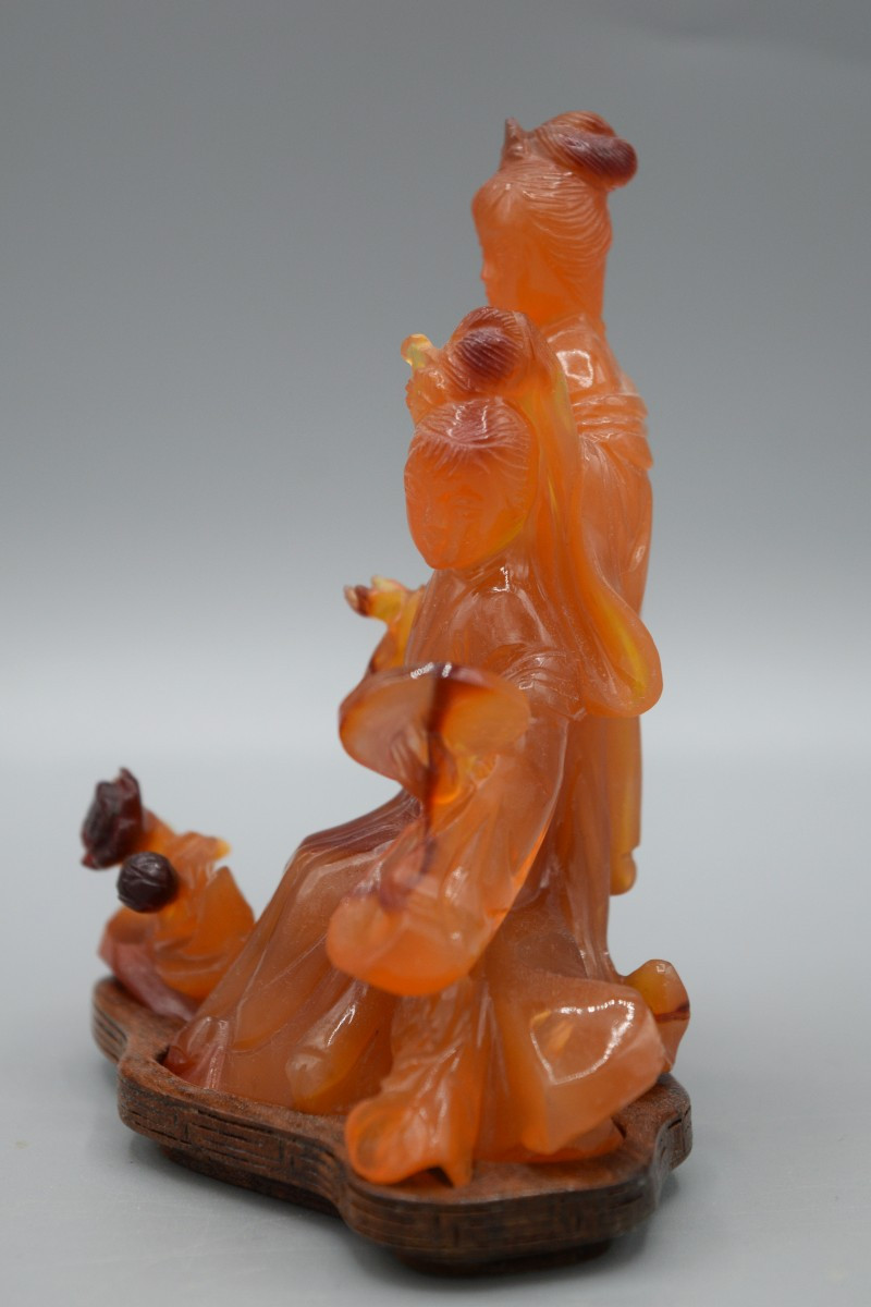 Elegant Vintage Sculpture In Natural Agate Of Two Young Women-photo-3