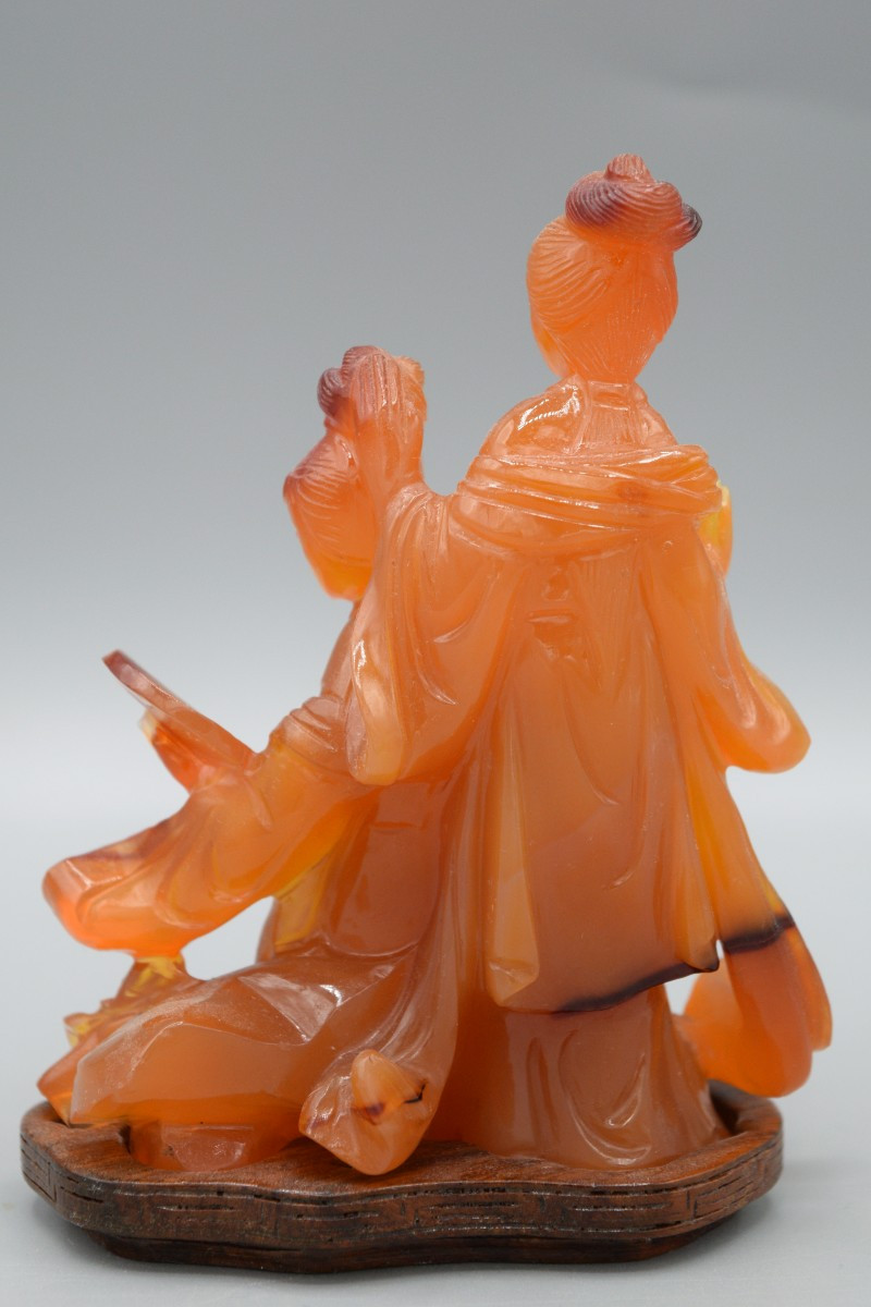 Elegant Vintage Sculpture In Natural Agate Of Two Young Women-photo-4