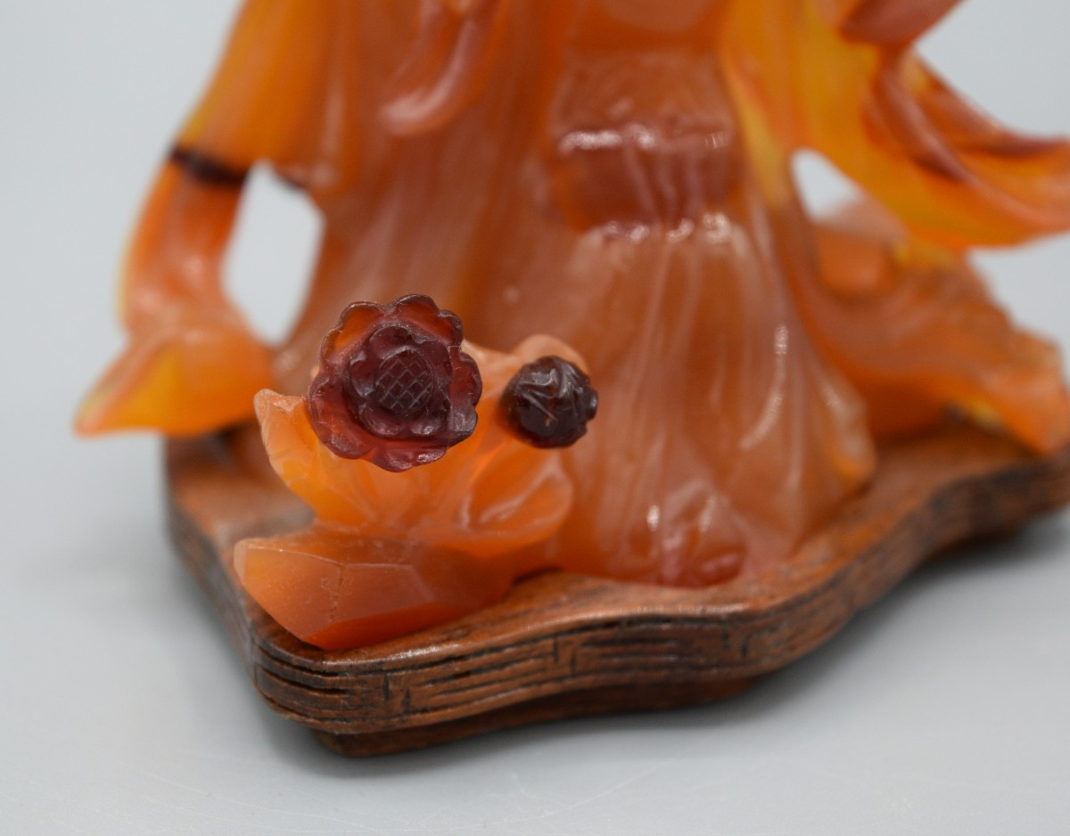 Elegant Vintage Sculpture In Natural Agate Of Two Young Women-photo-4