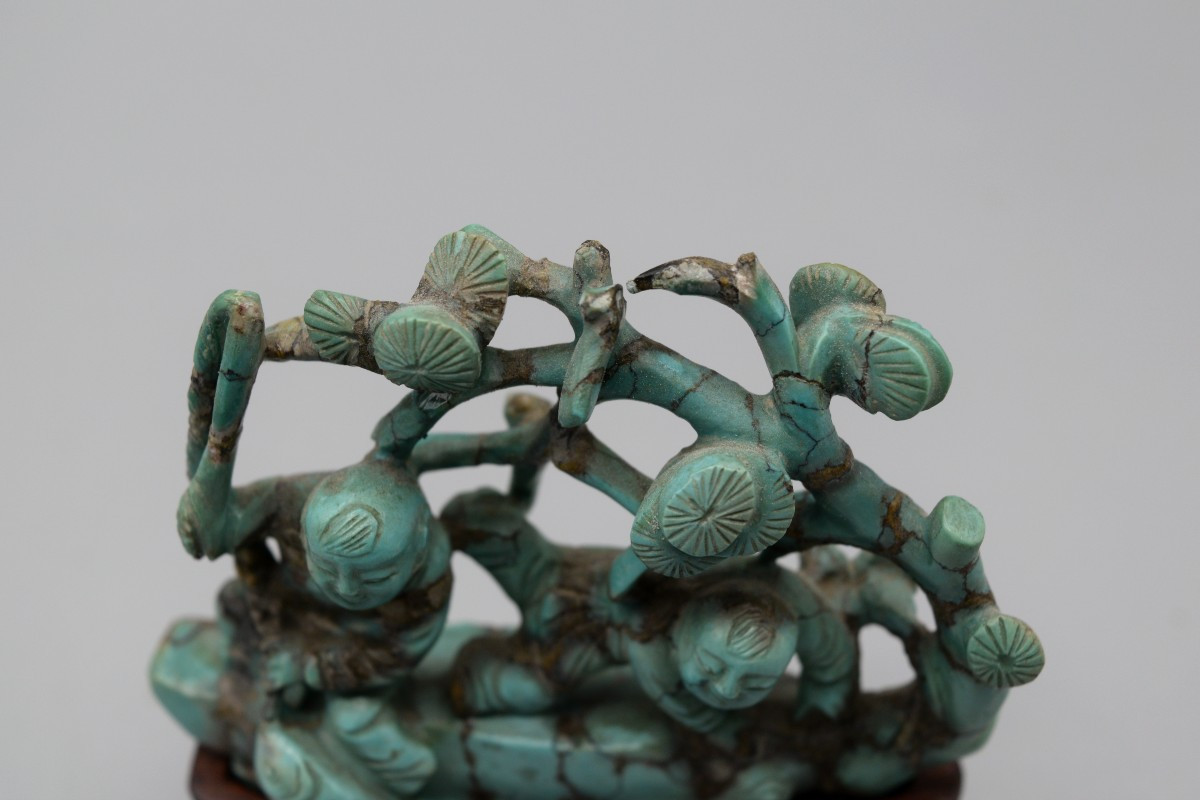 Group In Sculpted Turquoise: Children Under A Pine Tree, Early 20th Century-photo-7
