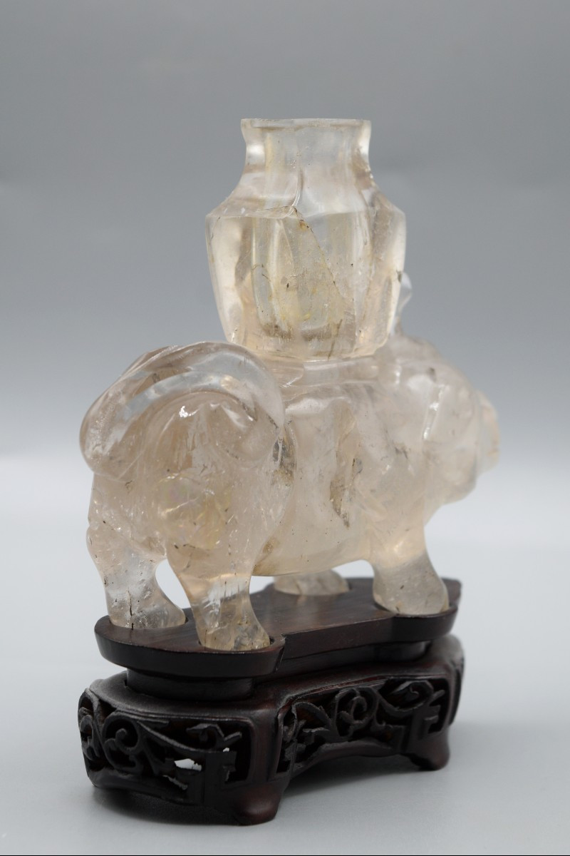 Pig Sculpture In A Jar — Rock Crystal (qing Dynasty)-photo-1