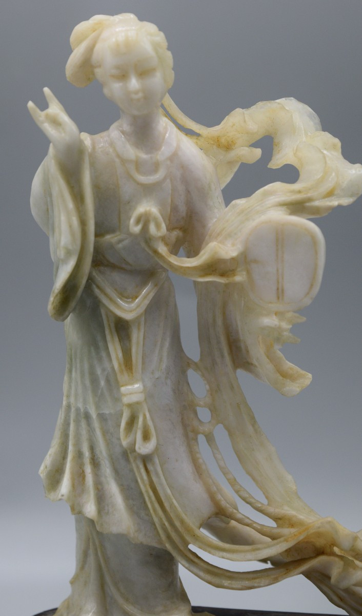 Soapstone Statue Of A "fairy With A Fan"-photo-3