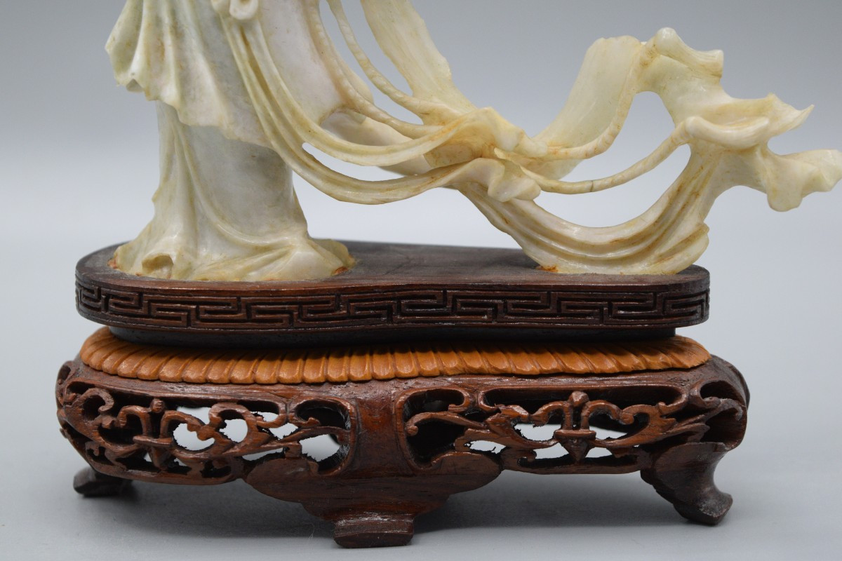 Soapstone Statue Of A "fairy With A Fan"-photo-4