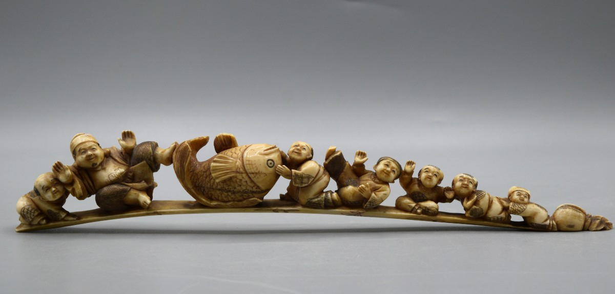 Okimono aux sept Karako et à la Carpe Japon, XIXe siècle