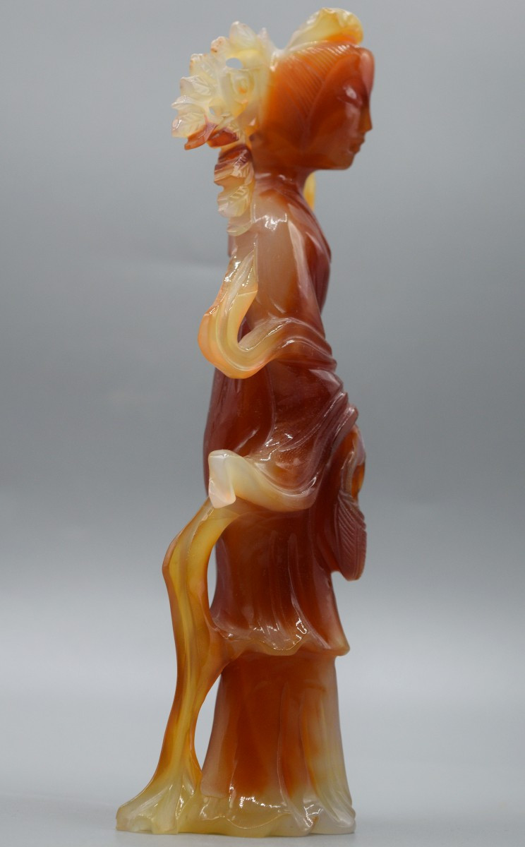 Carnelian Agate Figurine Of A Lady With A Basket, Qing Dynasty / Republic-photo-2