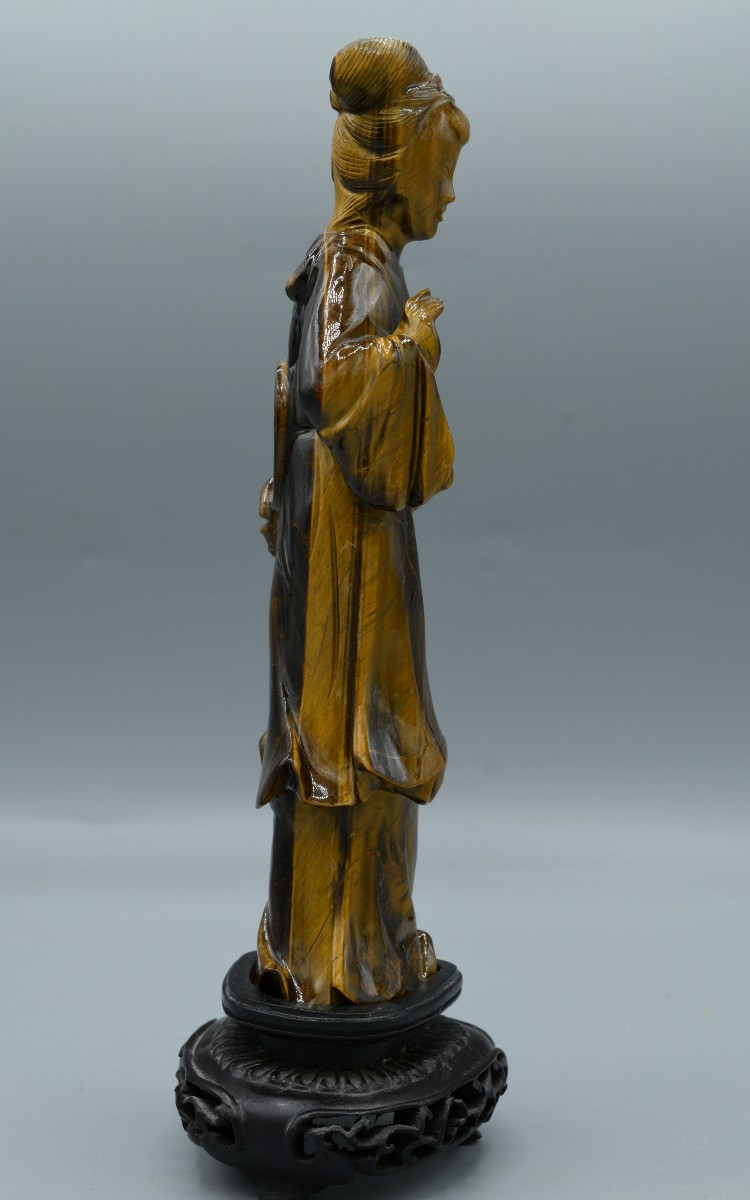 Statuette Féminine en Œil-de-Tigre Chatoyant-photo-3