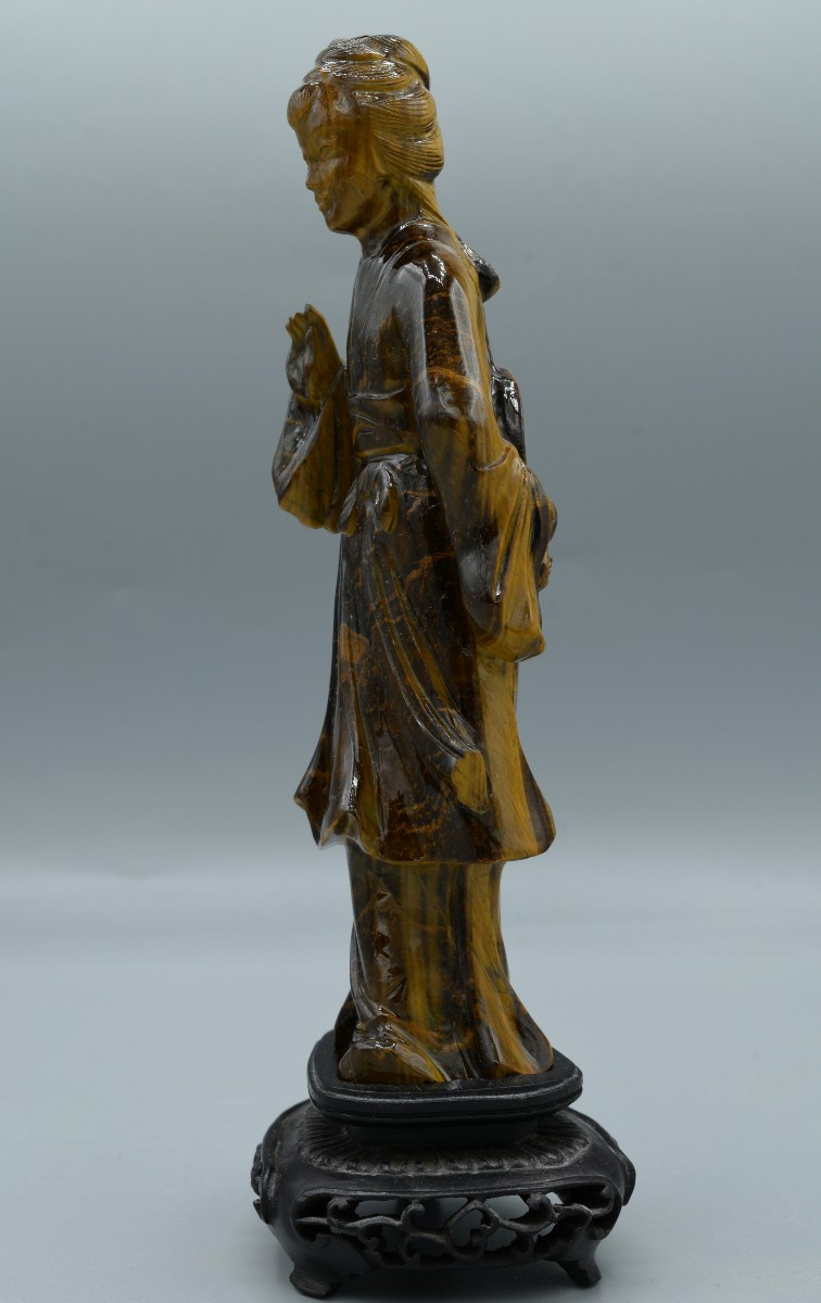 Statuette Féminine en Œil-de-Tigre Chatoyant-photo-2