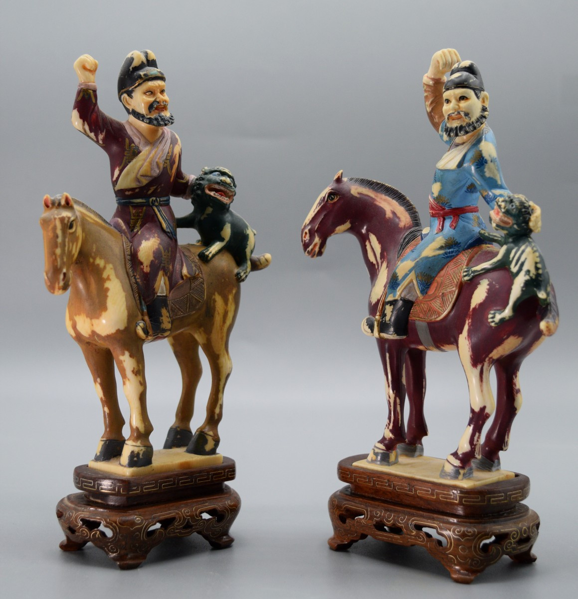 A Pair Of Polychrome Ivory Buddhist Lion Riders, China, Qing Dynasty 1644-1912-photo-2