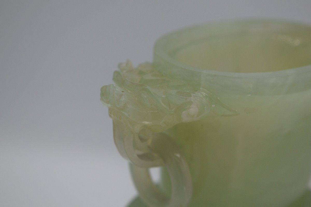 Covered Jade Vase From XIuyan, Taotie Decoration – Archaic Style-photo-4