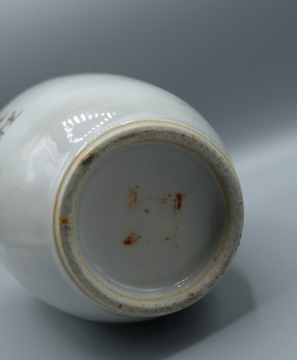 Vase en Porcelaine Chinoise aux Cents Antiquités – Époque République (Début XXe siècle)-photo-4