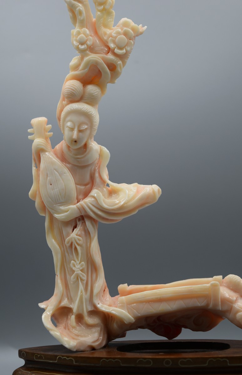 Chinese Natural Coral Statuette - Mid-20th Century-photo-3