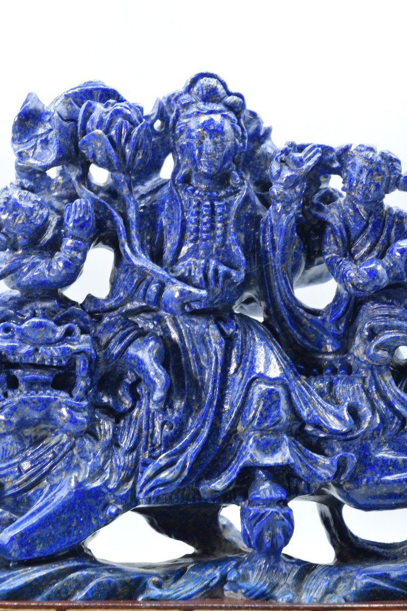 Exceptional Lapis-lazuli Guanyin Sculpture - Rare Handicraft From The 1950s-photo-2