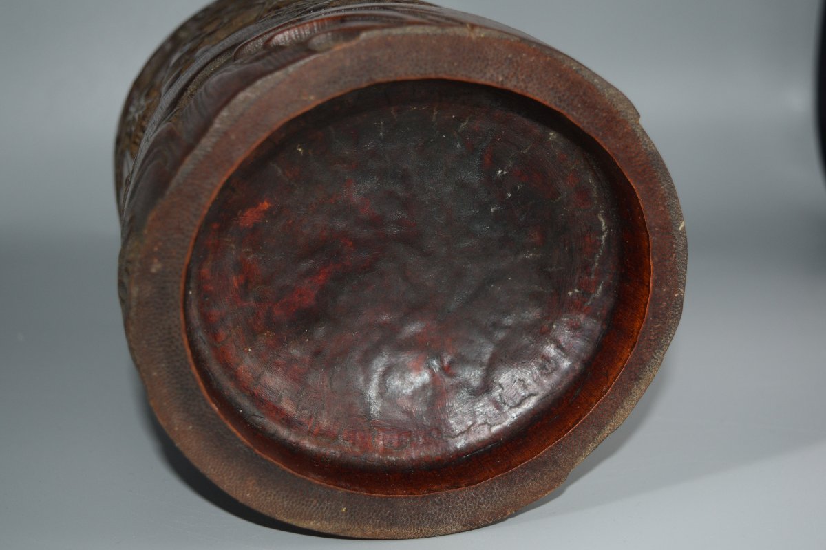 Chinese Bamboo-carved Brush Holder With Traditional Design-photo-7