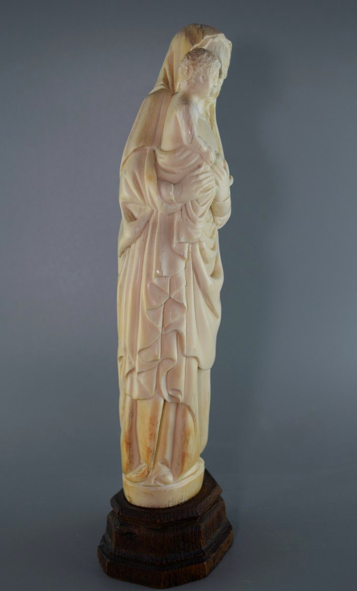 Vierge à l’Enfant en ivoire – France, XIXe siècle, vers 1820–1880 – H. 30 cm-photo-3