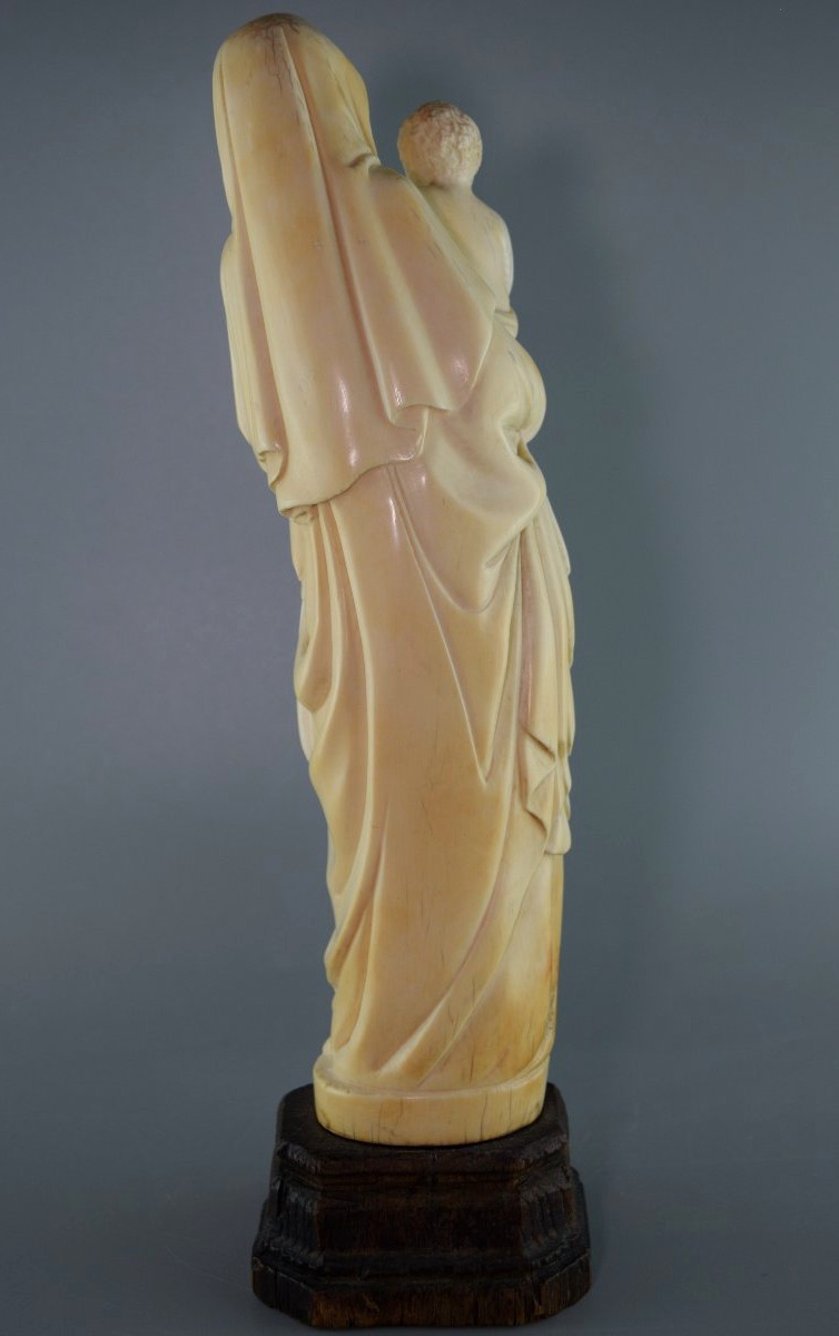Vierge à l’Enfant en ivoire – France, XIXe siècle, vers 1820–1880 – H. 30 cm-photo-1