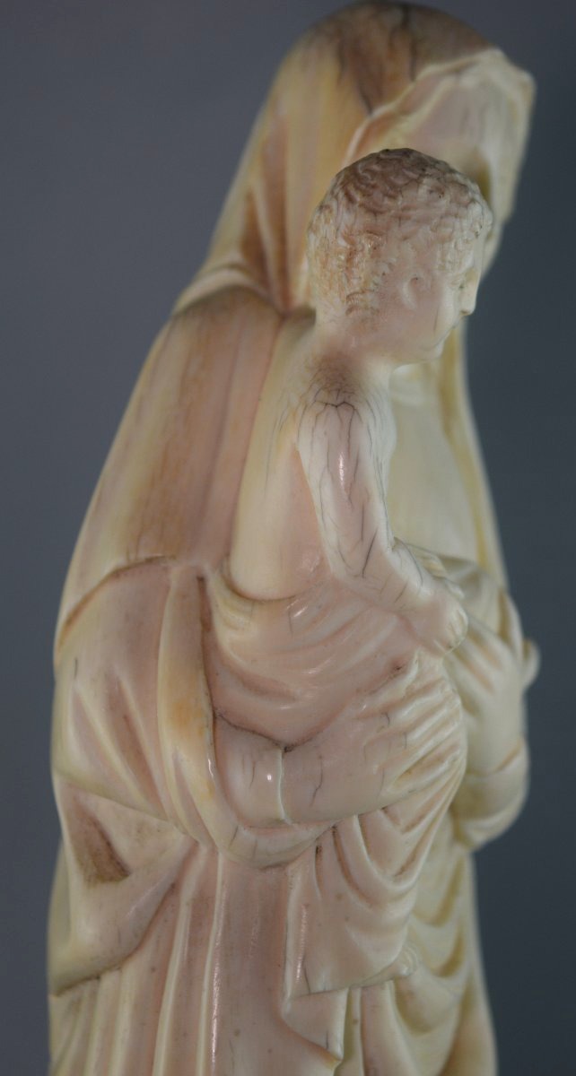 Vierge à l’Enfant en ivoire – France, XIXe siècle, vers 1820–1880 – H. 30 cm-photo-5