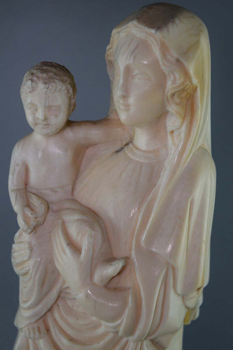 Vierge à l’Enfant en ivoire – France, XIXe siècle, vers 1820–1880 – H. 30 cm-photo-7