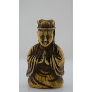 Japanese Netsuke, Early Late Edo Period, Ivory