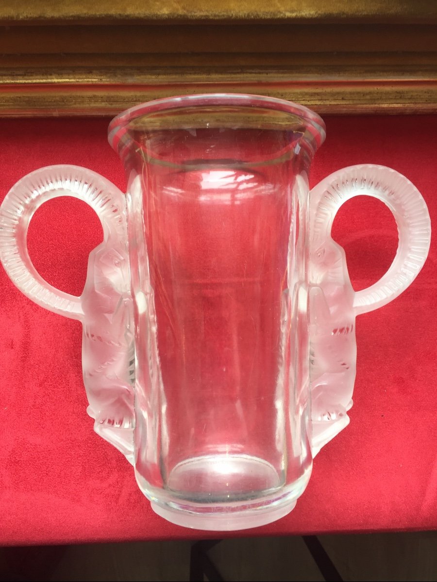 Tibet Vase By R. Lalique 
